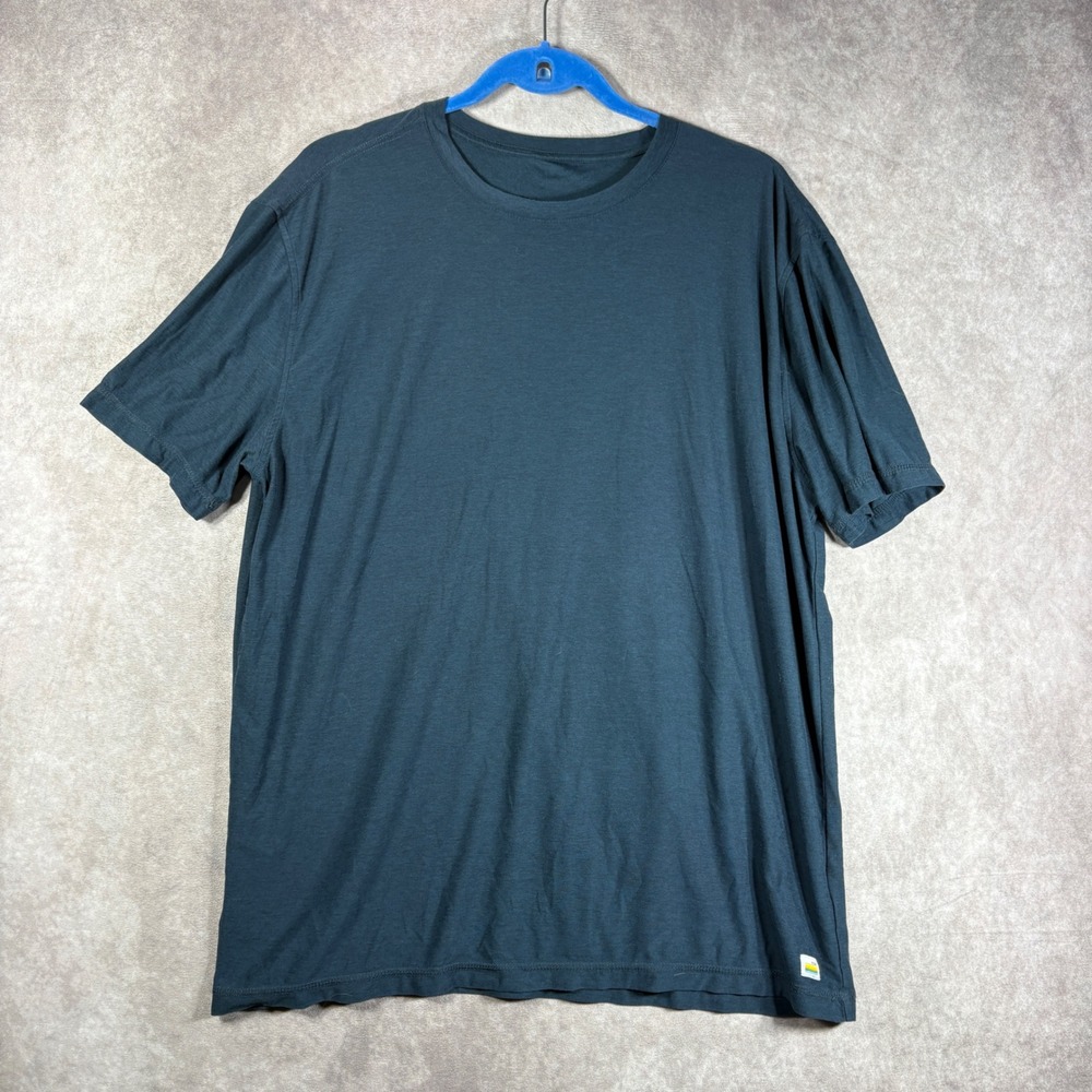 Vuori T-Shirt Mens XL Blue Strato Tech Tee V126 Short Sleeve Gym Active Stretch